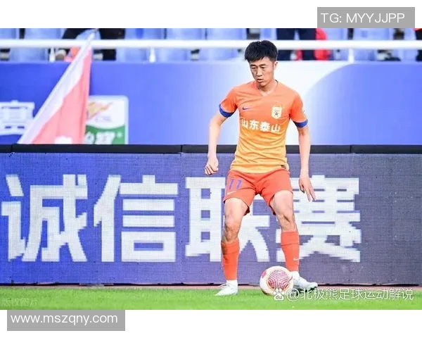 从火焰中走出的传奇足球明星重燃梦想与荣耀之路